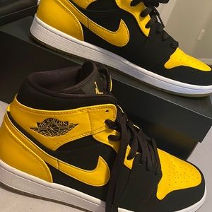 retro Jordan air 1 Jordan’s New love, asking 250,being sold other site for more